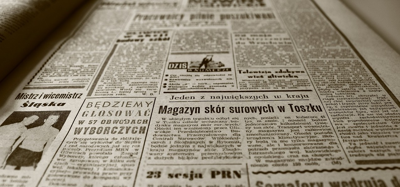 old-newspaper-350376_1280